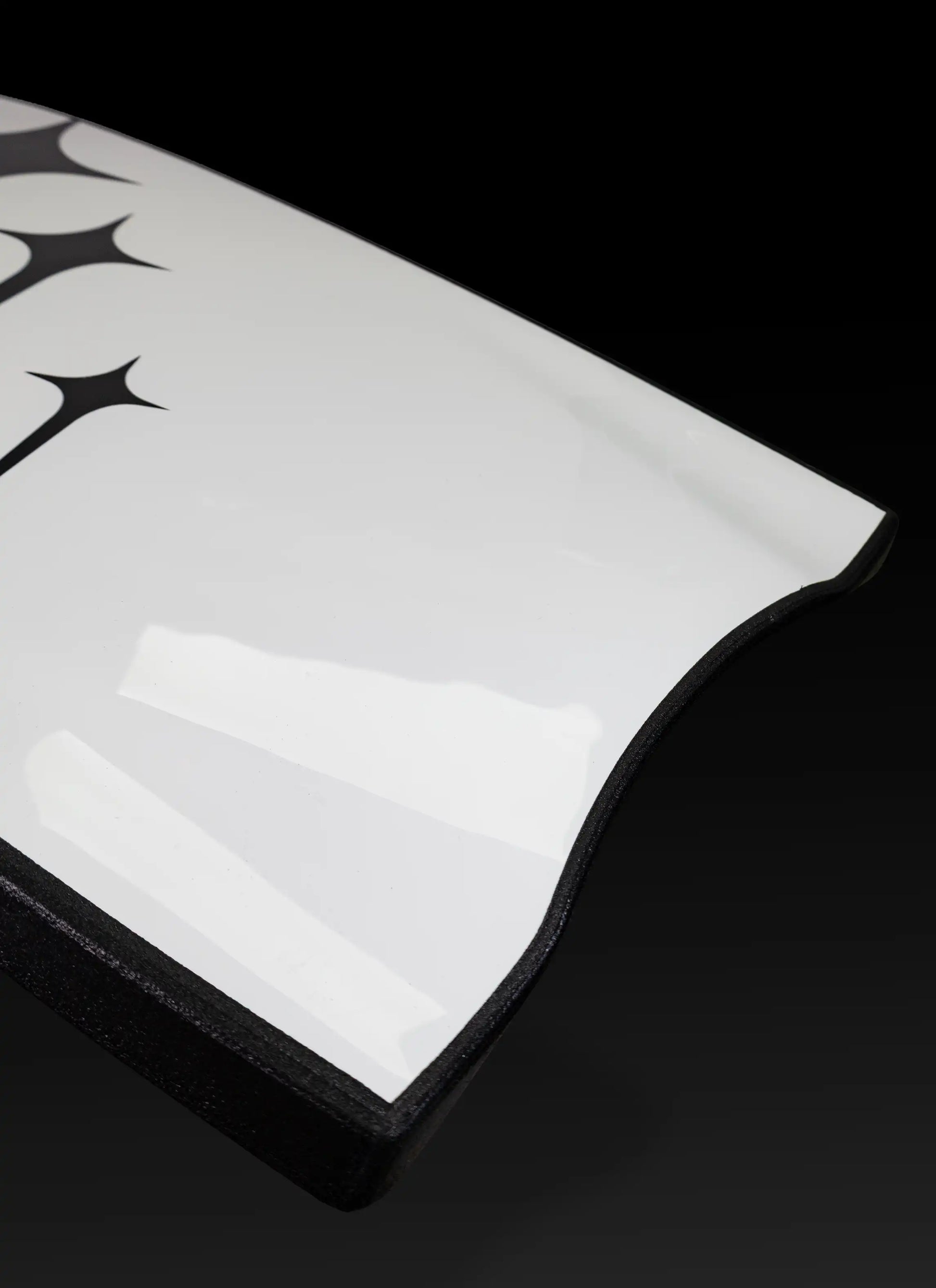 55th-anniversary-limited-edition-mach-7-y0 3_55TH_PRODCUT_PICS_ZOOM4.webp
