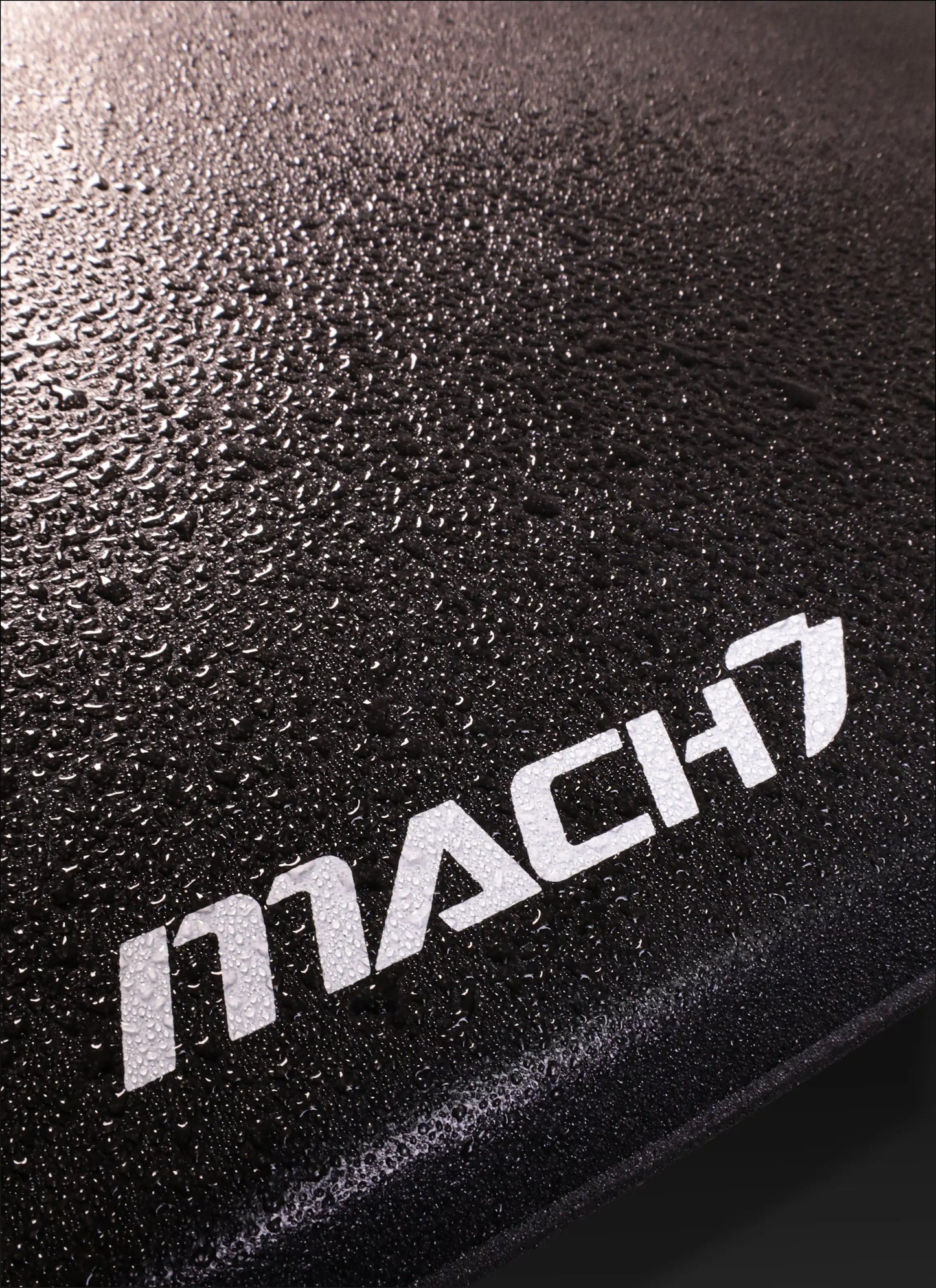 55th-anniversary-limited-edition-mach-7-y0 9_55TH_PRODCUT_PICS_ZOOM_1.webp